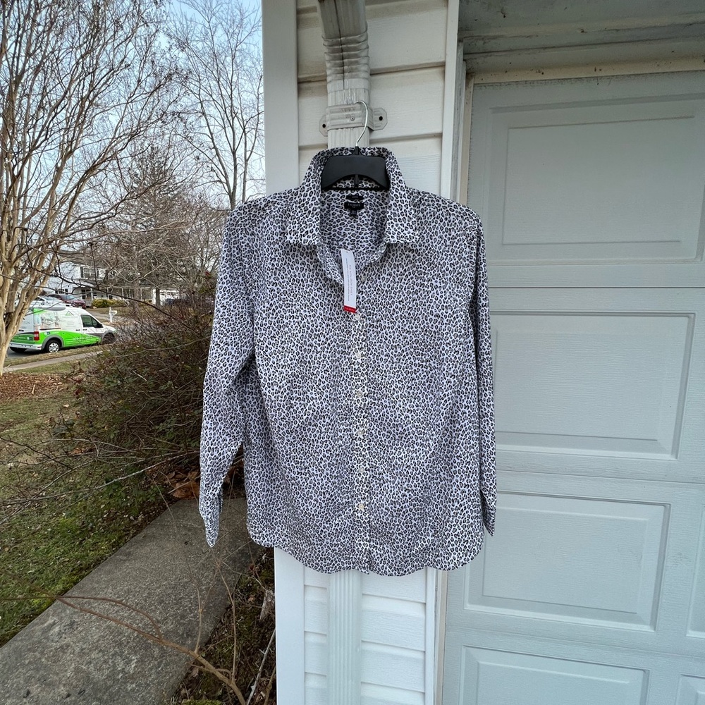NWT Talbots Fun Gray Black Leopard Wrinkle Resistant Long Sleeve Blouse - Picture 2 of 7